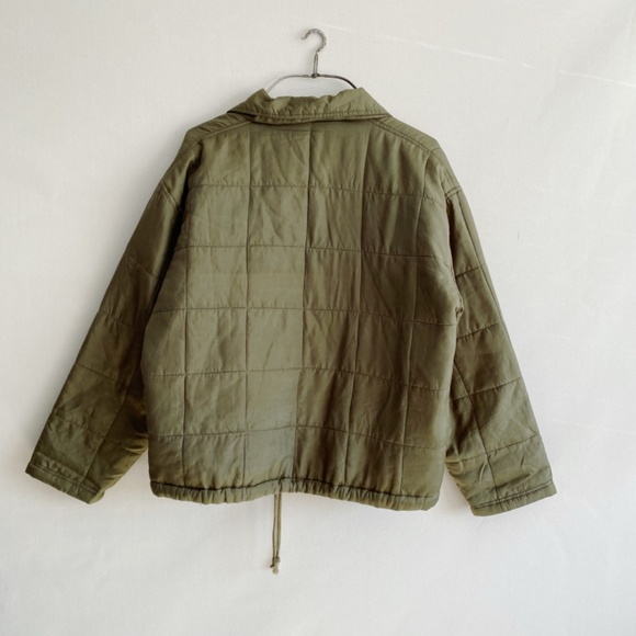Vintage 90s Bogari Studio Army Green Oversized Silk Boxy Quilted Jacket Size M/L - Picture 3 of 11